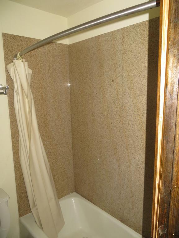 Bayshore Motel La Porte Kamer foto
